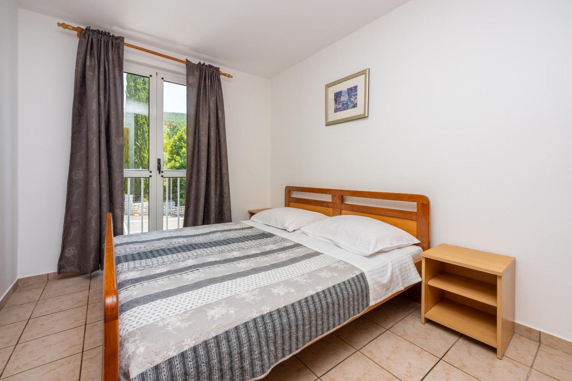 Apartments Obradovic Dramalj Room photo